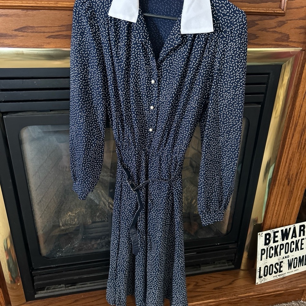 Vintage Navy Blue Studio Petites Navy/White Polka Dot Dress with White Collar
